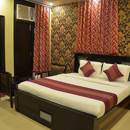Hotel Jinendra Inn Jaipur Extérieur photo