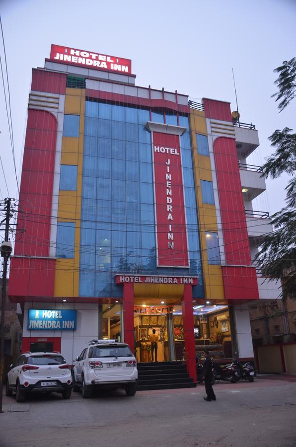 Hotel Jinendra Inn Jaipur Extérieur photo