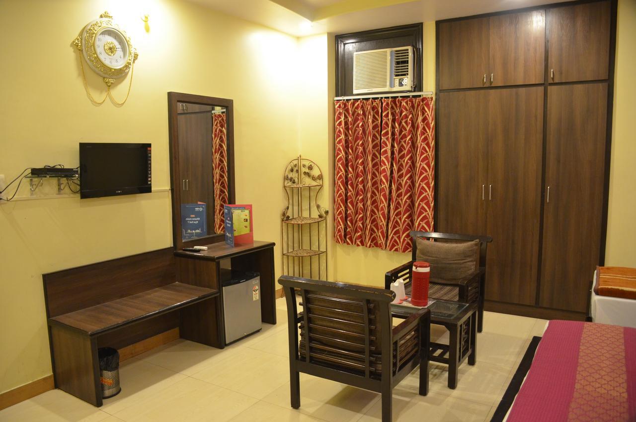 Hotel Jinendra Inn Jaipur Extérieur photo