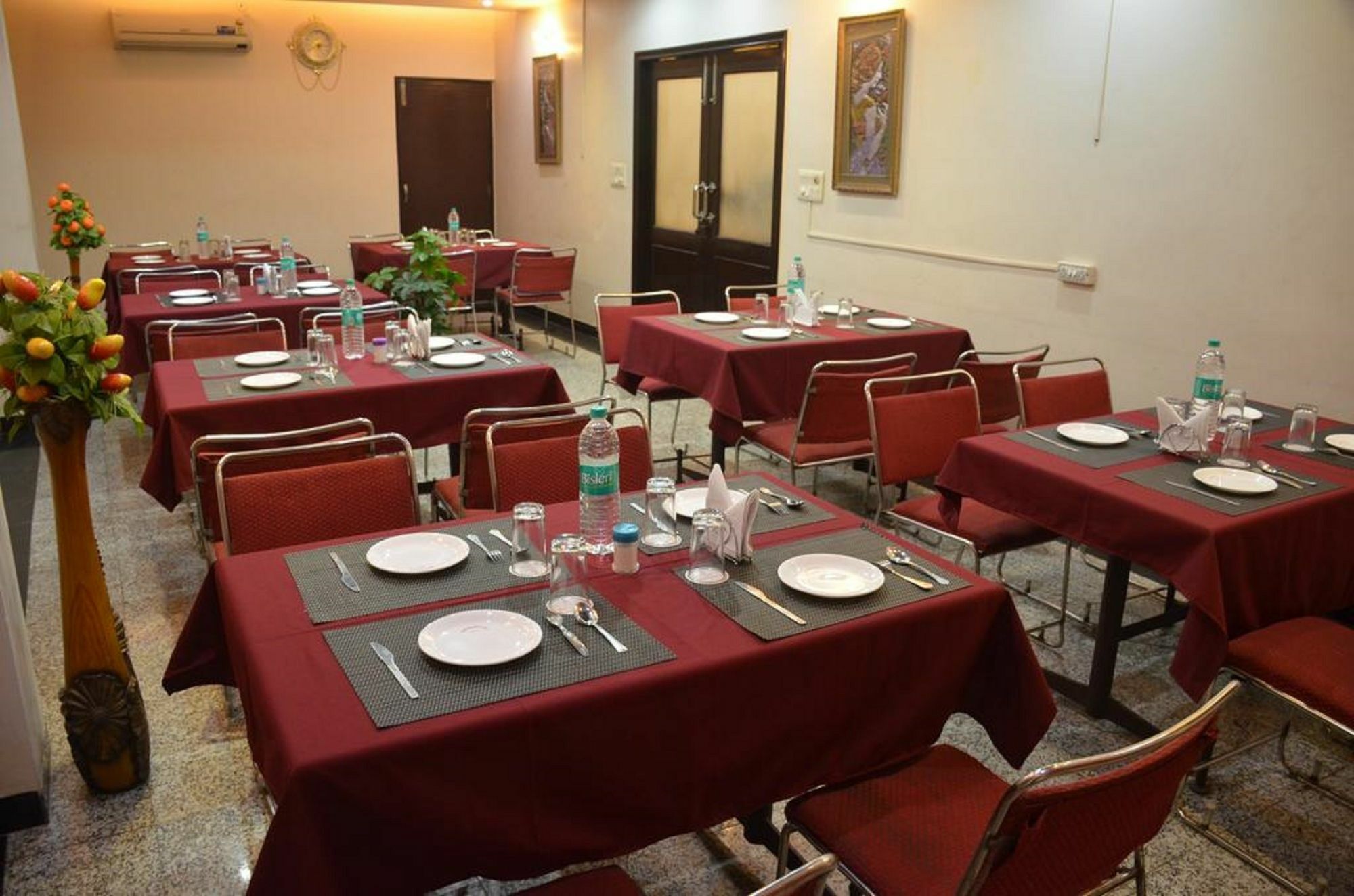 Hotel Jinendra Inn Jaipur Extérieur photo
